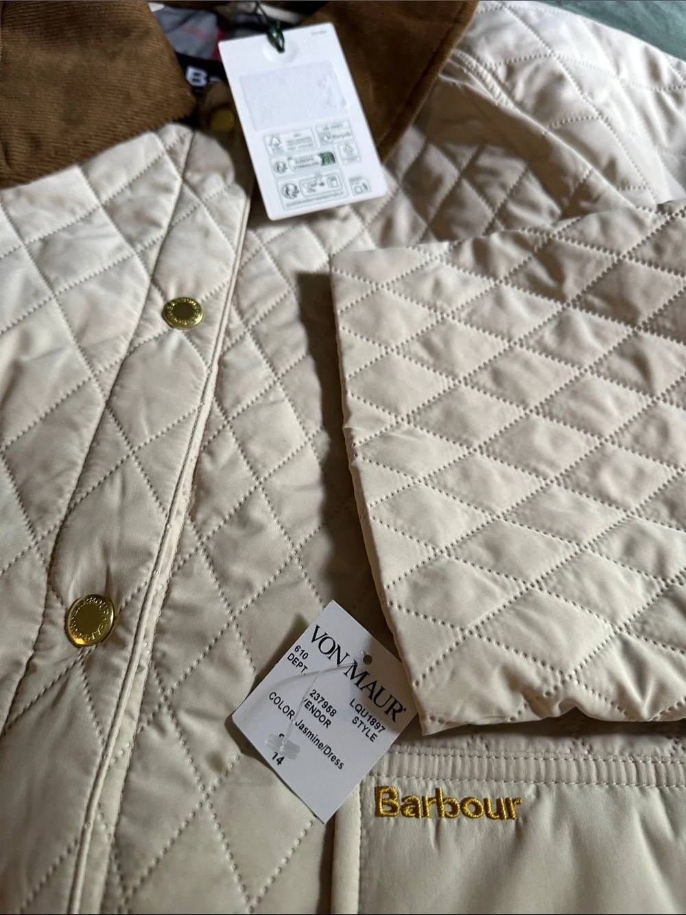 Barbour Quilted Cream Puffer Jacket with Brown Cord Collar - Picture 4 of 6